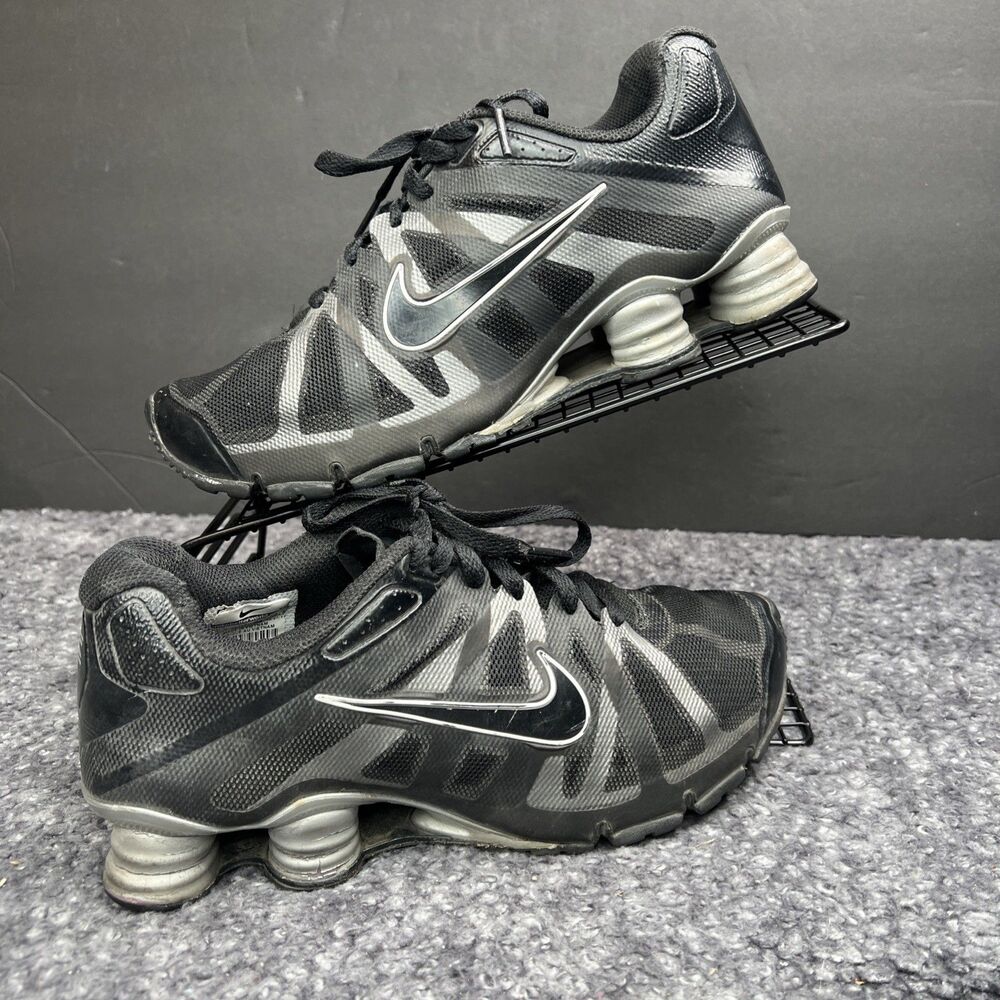 Nike Shox Roadster Sneakers 2011 Black Metallic Silver Running Shoes Women's 8.5